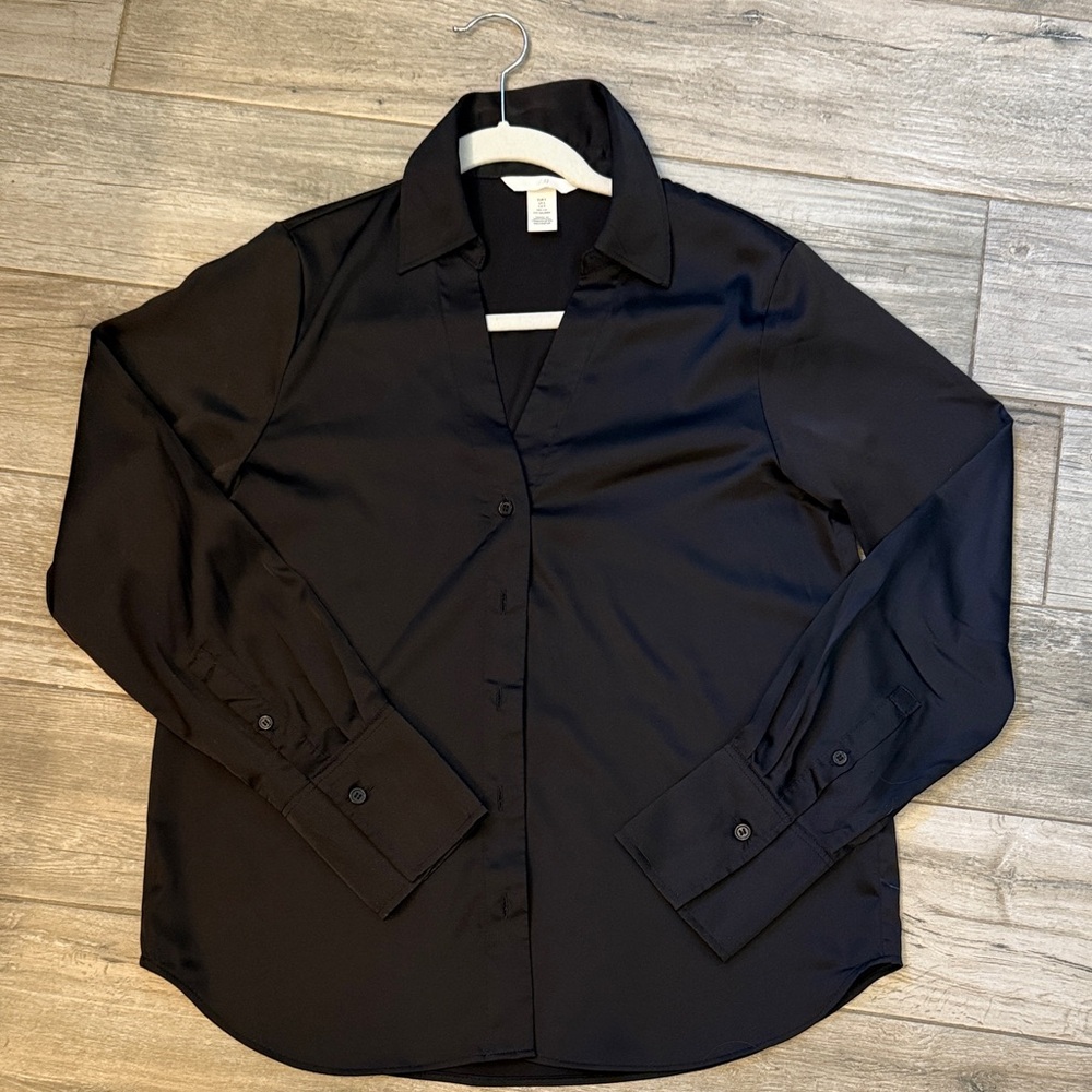 H&M V-neck Long-Sleeve Blouse